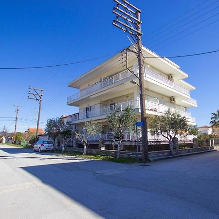 George Laz Rooms Vrasná מראה חיצוני תמונה
