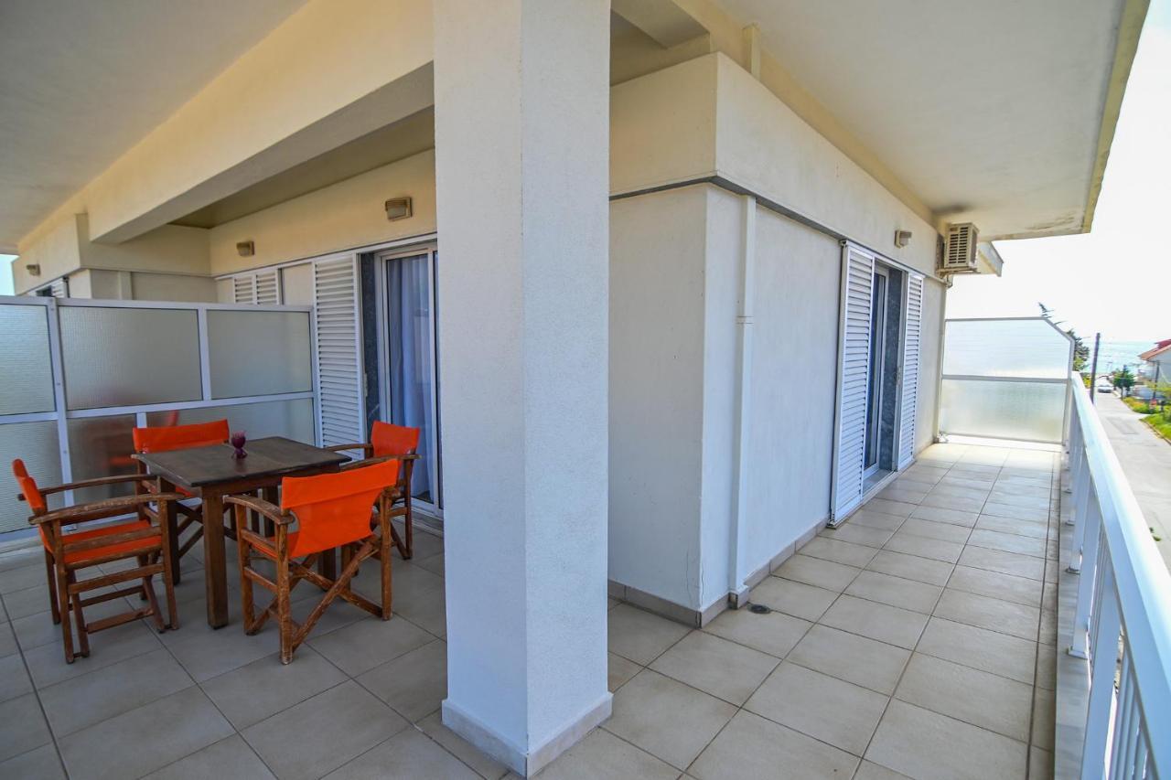 George Laz Rooms Vrasná מראה חיצוני תמונה